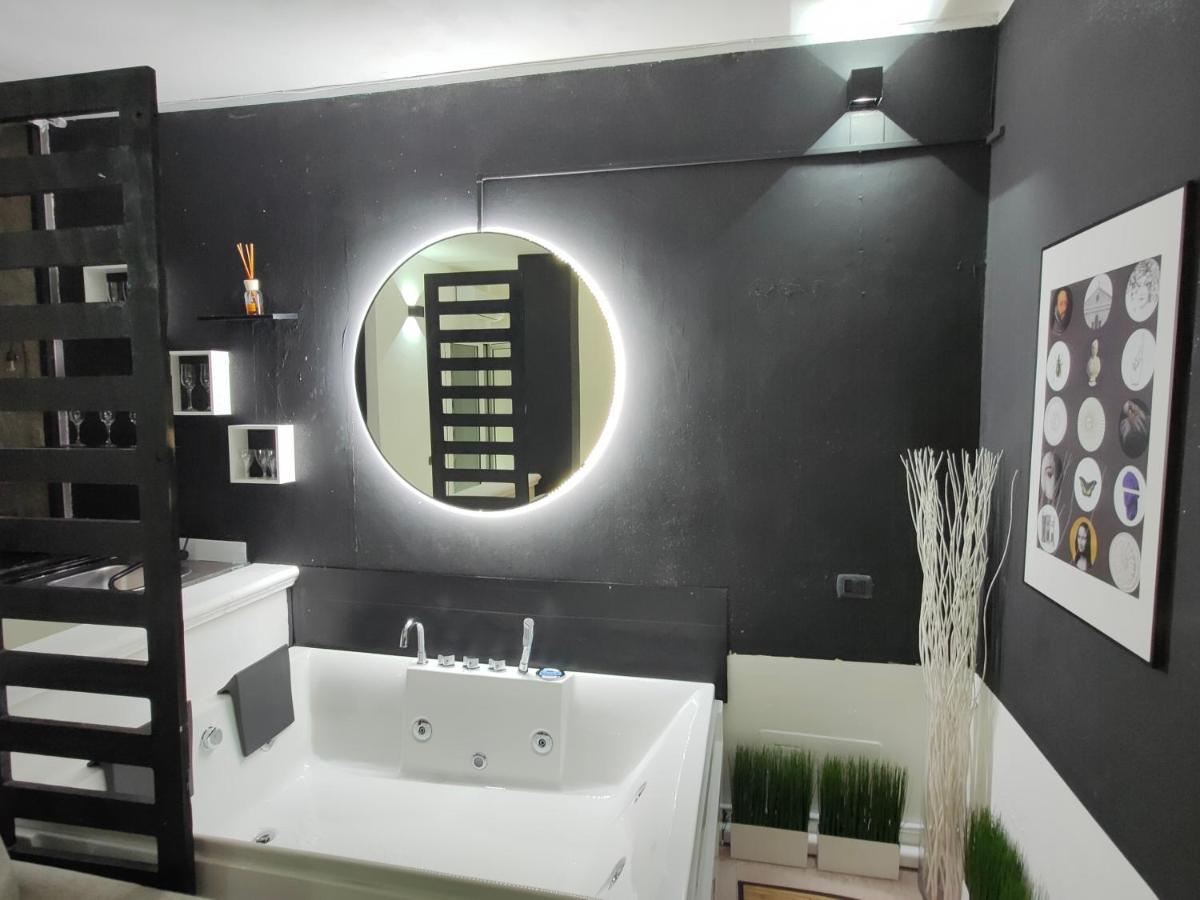 Apartment Wellness Lounge Bari